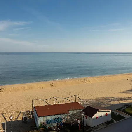 Διαμέρισμα Beachfront Pool & Sea View Stduio In Berlin Βάρνα