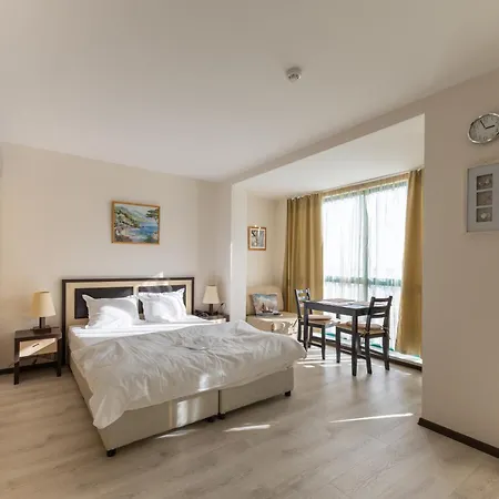 Beachfront Pool & Sea View Stduio In Berlin 公寓
