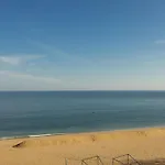 Beachfront Pool & Sea View Stduio In Berlin Varna